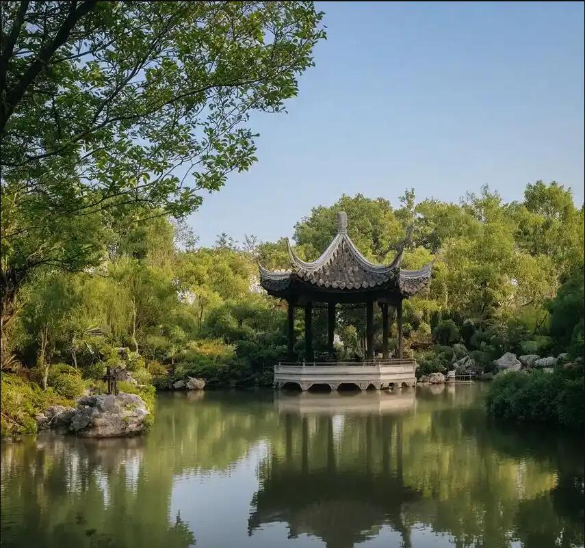 常宁平庸餐饮有限公司